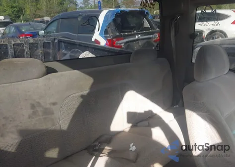 1995 GMC Sierra C1500 from USA, damaged, VIN 2GTEC19K2S1553540